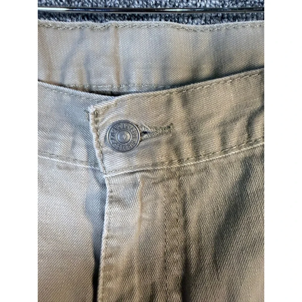 Levis levi 559